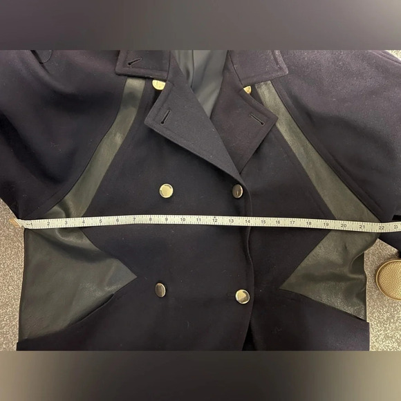 Vintage | MaxMara | Navy Blue Wool/Leather Coat Made in Italy | Size XL - Picture 8 of 9